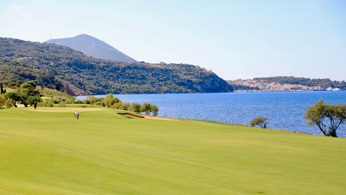 wide coastal golf course 