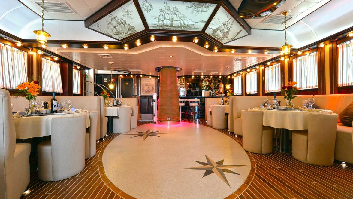 ship restaurant interior